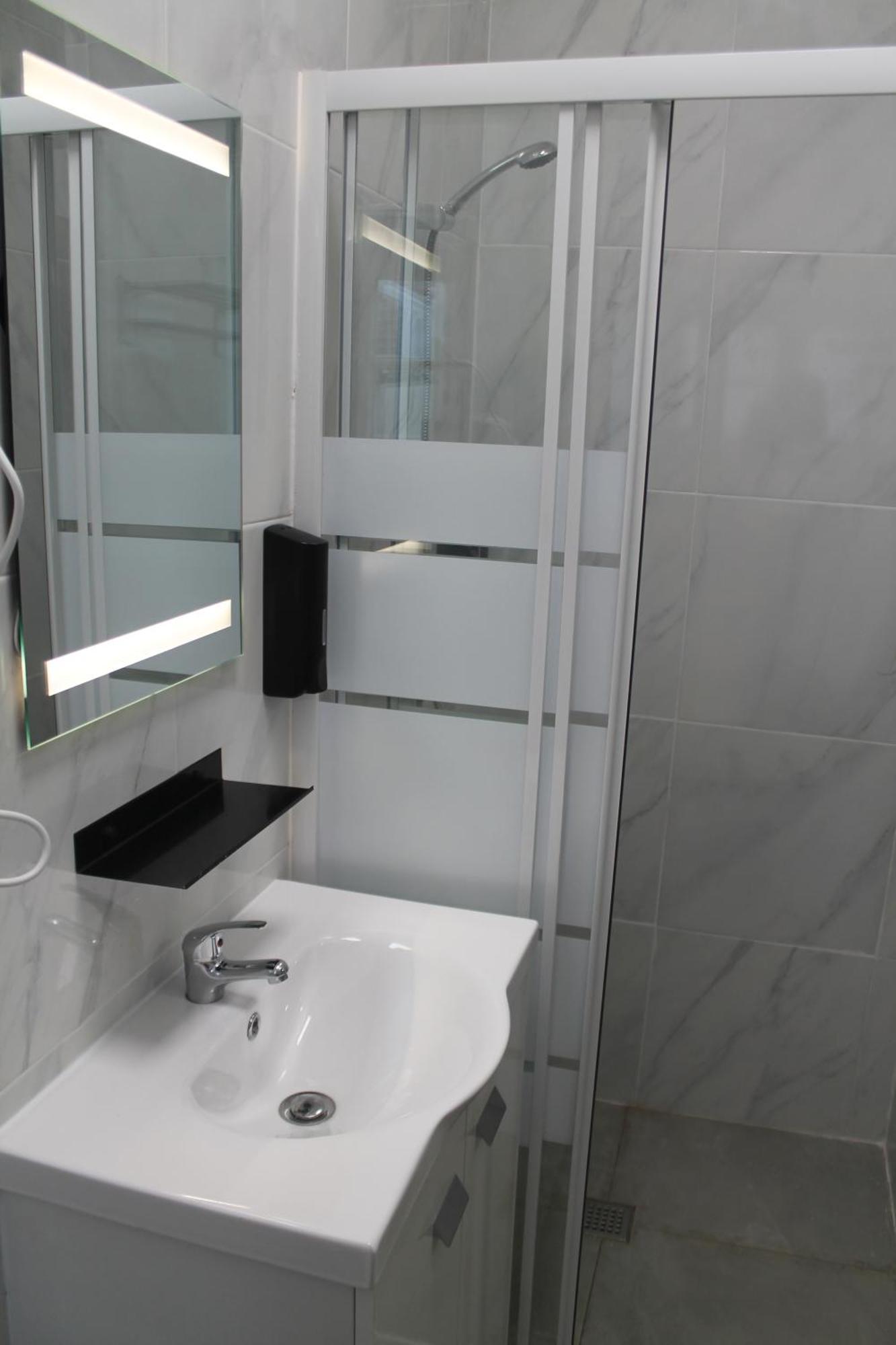 Real Guest House Коста да Капарика Екстериор снимка